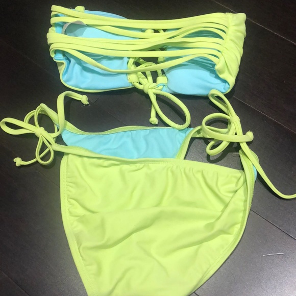 Bathing suit - Picture 5 of 5